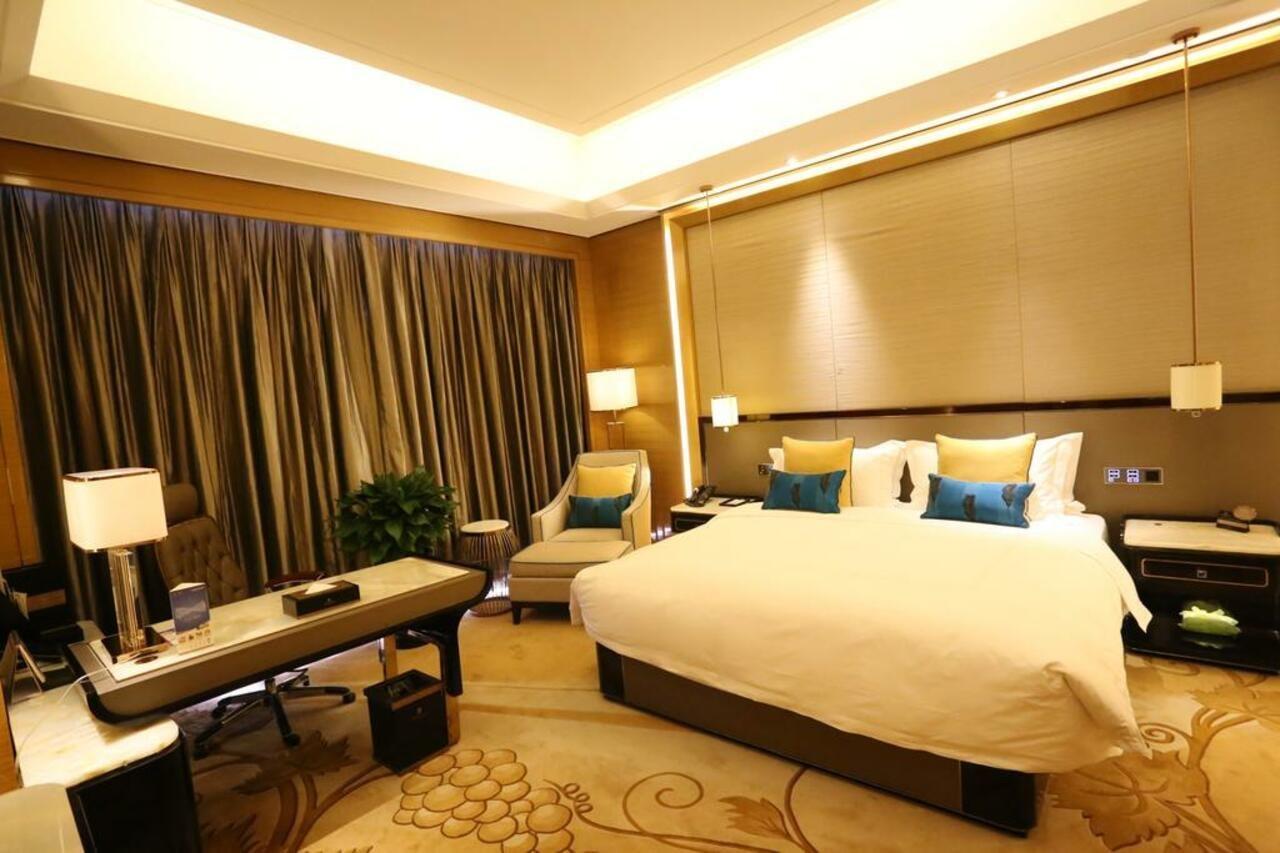 Jinjiang International Hotel Urumqi Eksteriør billede